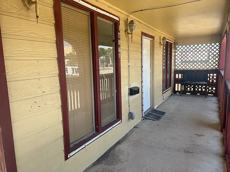 2617 Ayers St #A — Photo 16