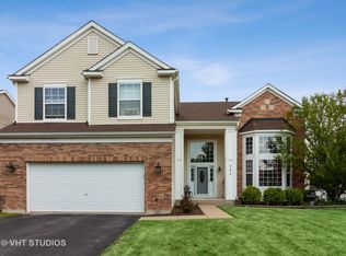 302 Austin Dr, Shorewood, IL