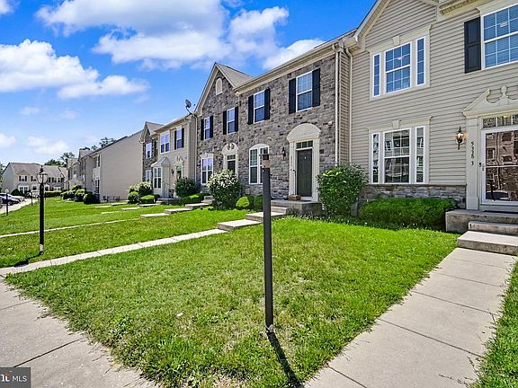 2nd image of 5338 Wyndholme Cir Unit 3