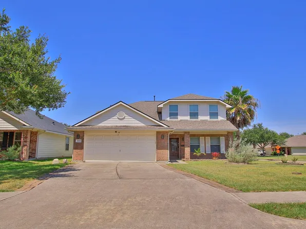 2906 Landing Edge Ln, Dickinson, TX 77539