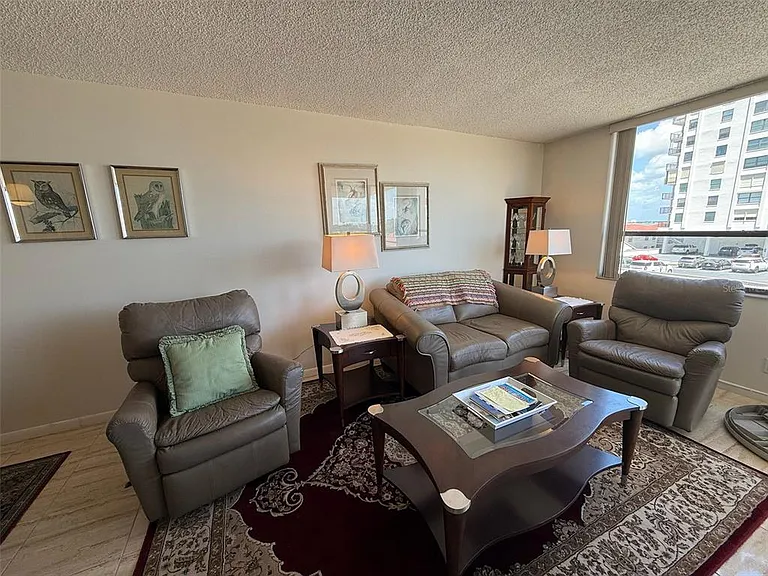 6279 Sun Blvd #403 — Photo 3