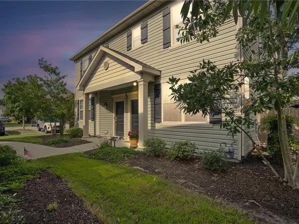 1700 Halesworth Ln, Virginia Beach, VA 23456