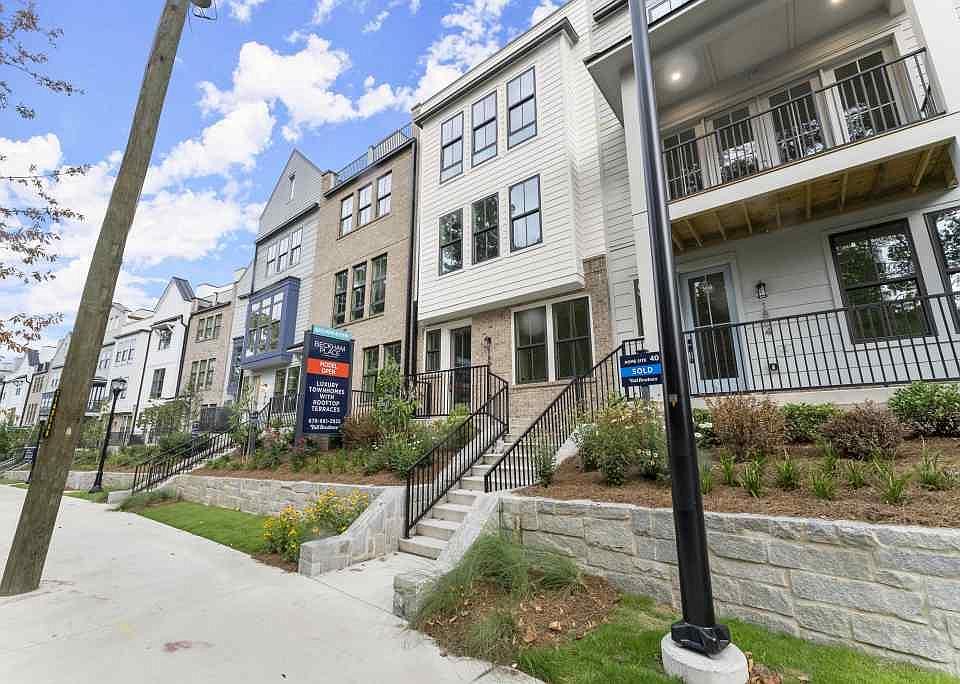 1st image of 1802 Peach Blossom Ln NE #41