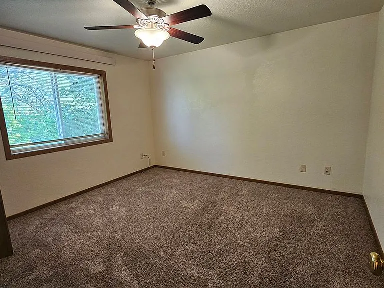 3850 Park Dr #6 — Photo 10