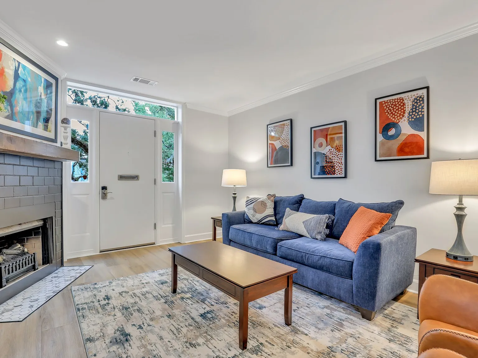 2 bed, 2.5 bath, 960 sqft, $4,000 — Photo 3