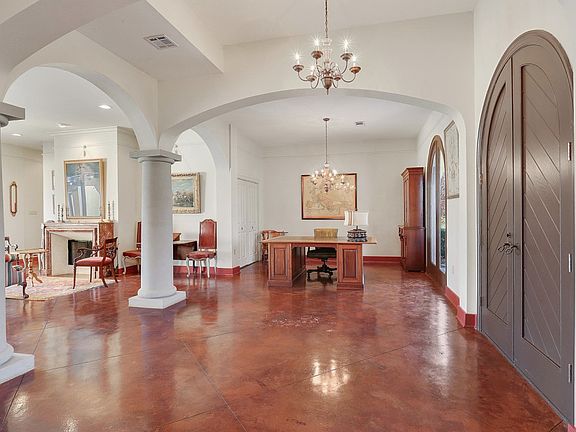 5th image of 36415 Plantation Blvd