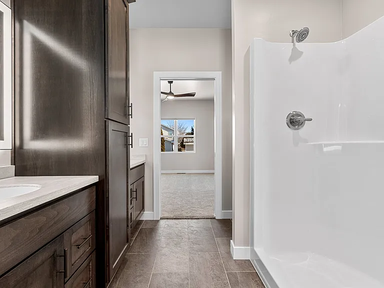340 Rainbow Ct — Photo 35