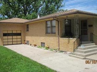 1102 S 6th St, Norfolk, NE 68701