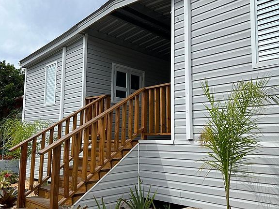 2nd image of Carr 251 Villa Clark