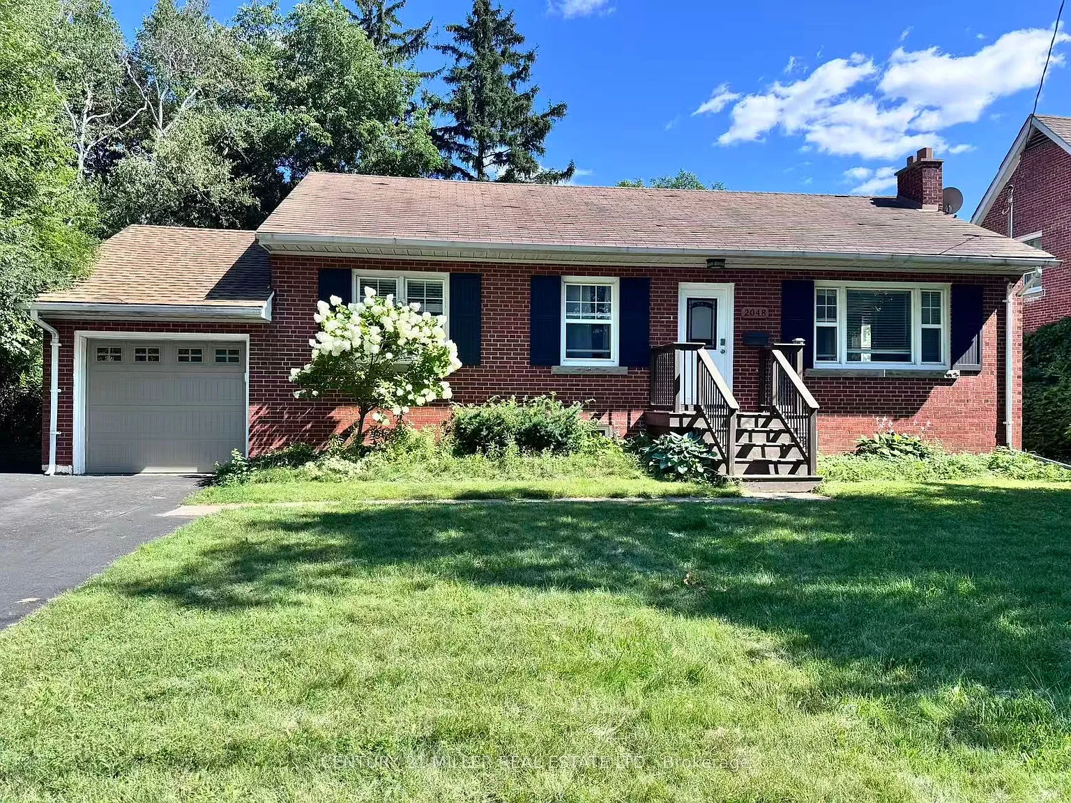 3 bed, $2,650 — Photo 2