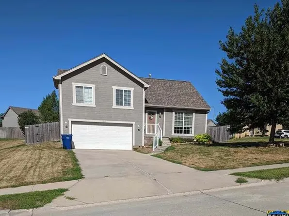 11002 S 25th Ave, Bellevue, NE 68123