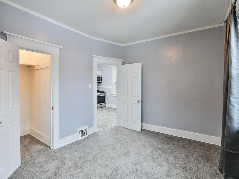 1413 Perry St — Photo 11