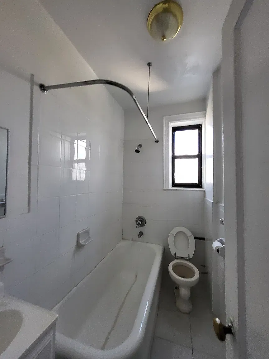 31 East 31st Street — Photo 4