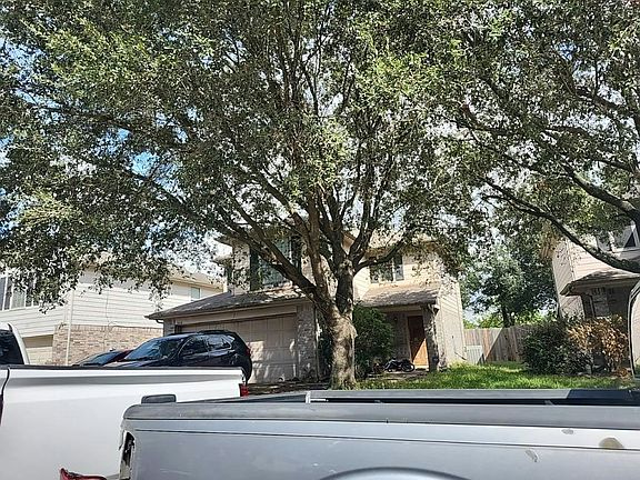 2nd image of 3718 Bent Springs Ln