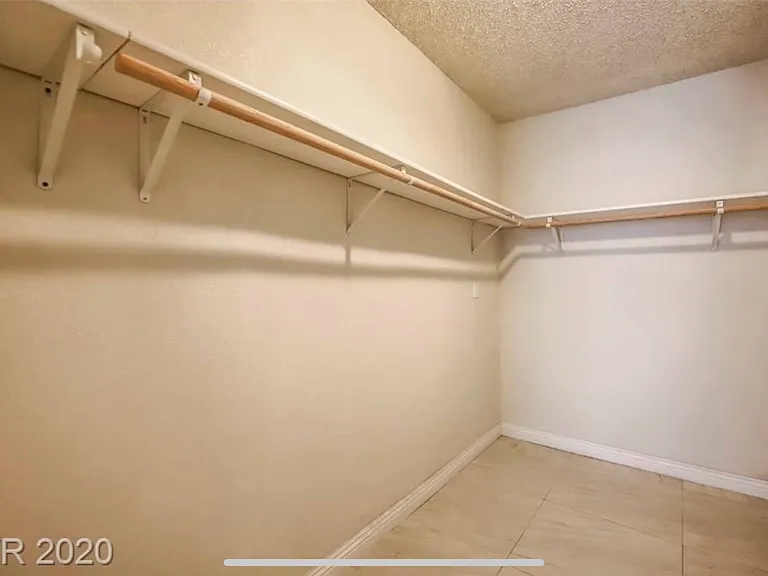 3462 Myrtle Ave — Photo 11