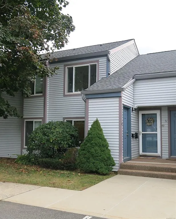 2 bed, 1038 sqft, $2,100 — Photo 2