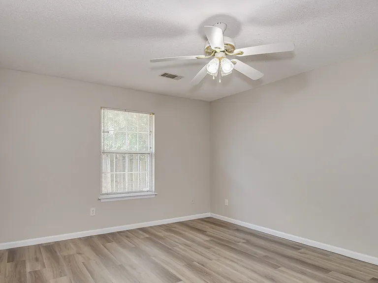 2014 Emerald Bay Dr — Photo 15
