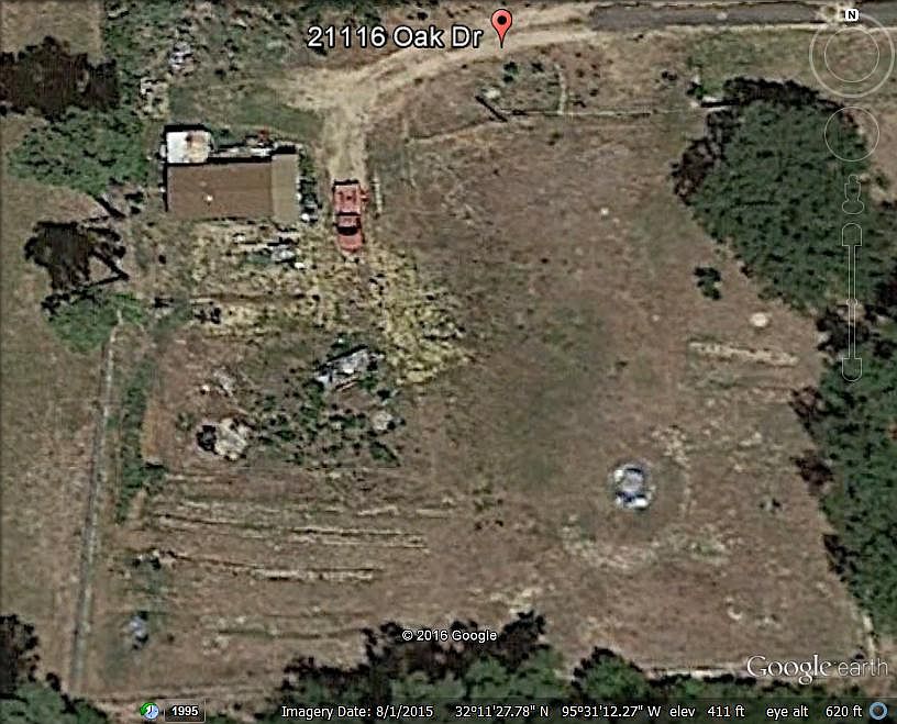 1st image of 21116 Oak Dr