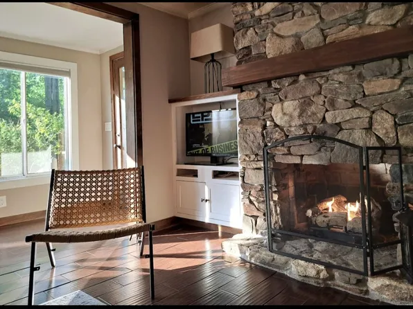 219 Rocky Creek Rd, Boone, NC 28607