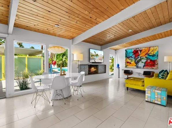 888 E Janet Cir, Palm Springs, CA 92262