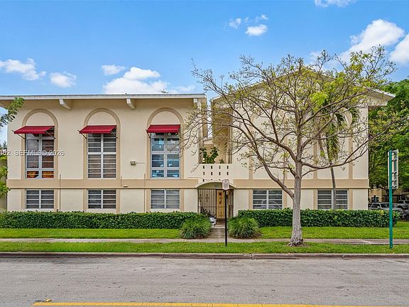 2nd image of 234 Antiquera Ave APT 3