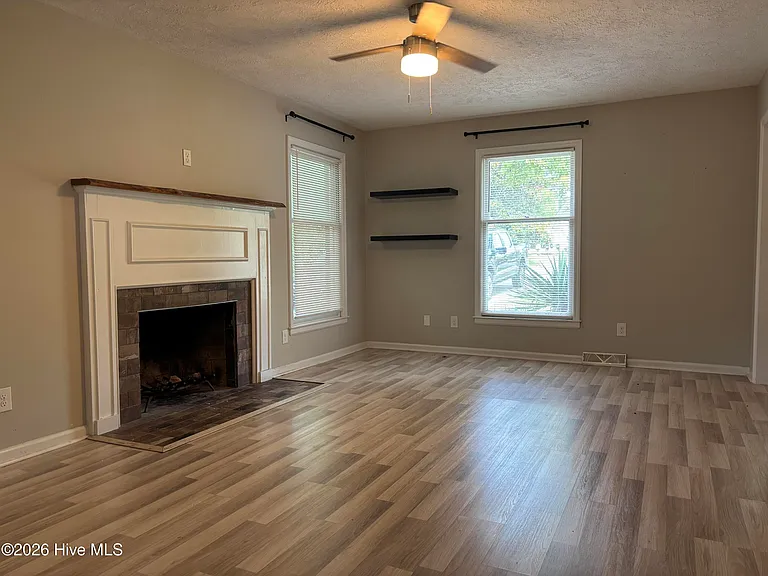 361 Friday Dr — Photo 2