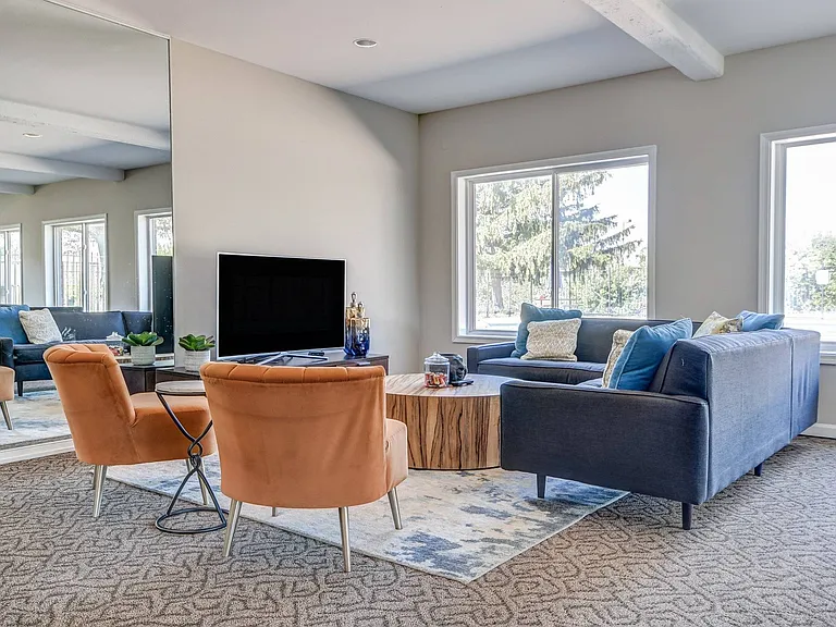 Clubhouse Lounge Area