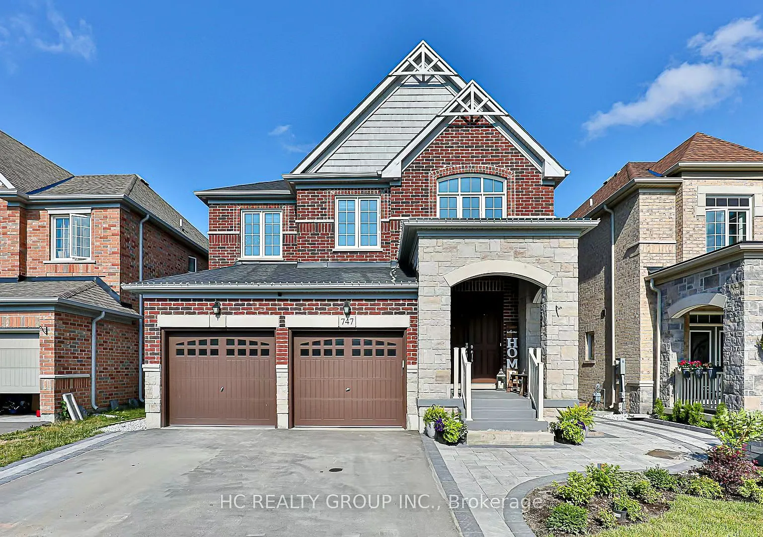 4 bed, $3,200 — Photo 1