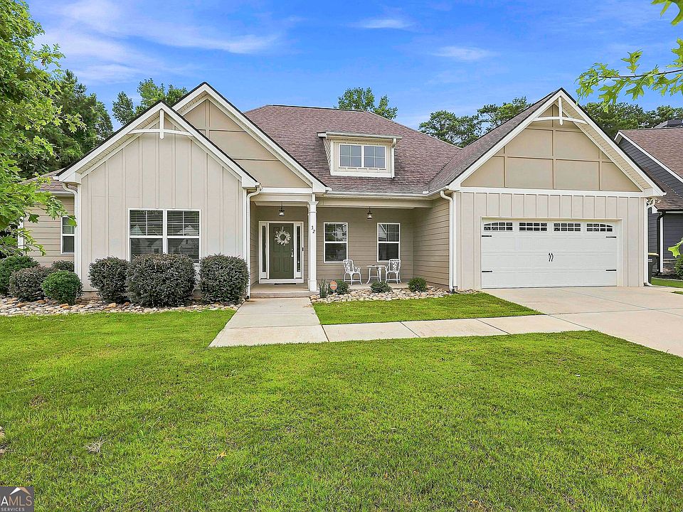 1st image of 32 Oakhurst Trl #12