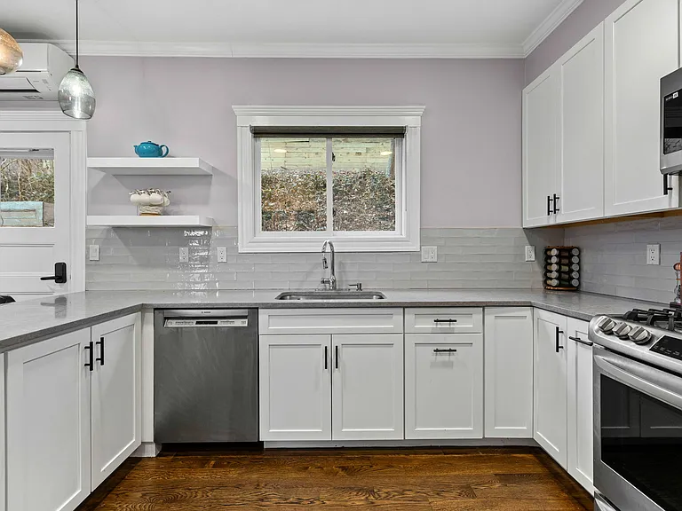 62 Atherton Rd #A — Photo 6