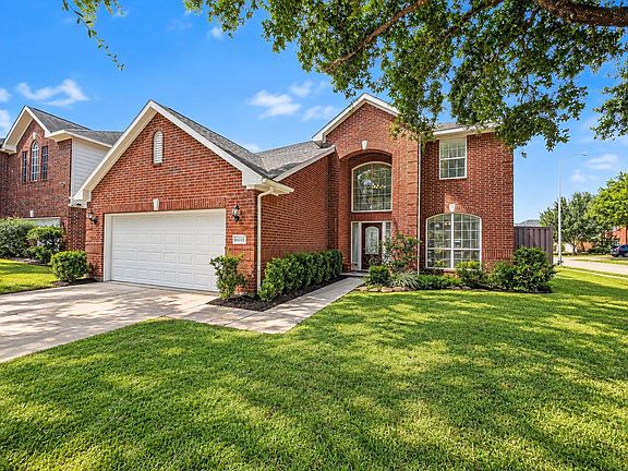 2nd image of 6043 Heathmoor Ln
