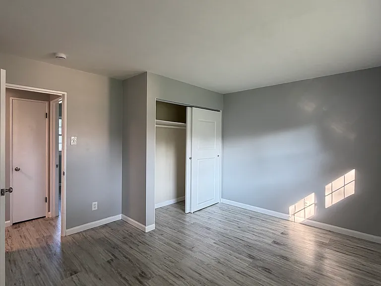 780 Kostka Ln — Photo 8