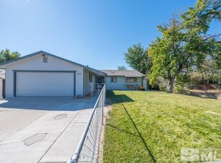 399 Sierra St, Fernley, NV 89408
