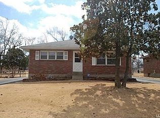 8944 Kathlyn Dr, Saint Louis, MO 63134