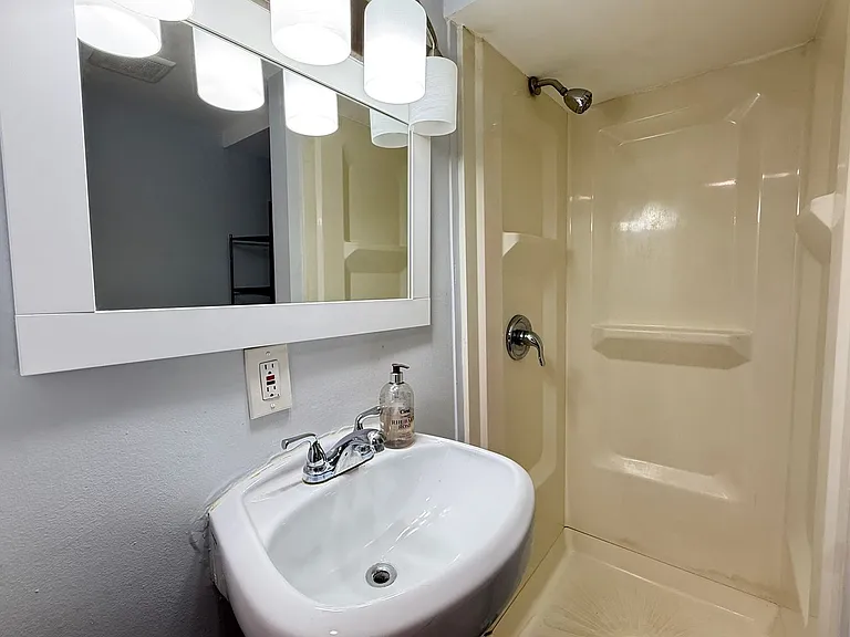 3824 T St NW — Photo 6