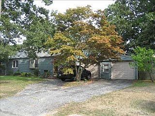 1st image of 4 Rosemary Pl
