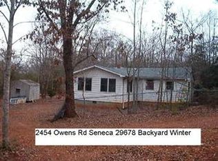 2454 Owens Rd, Seneca, SC 29678
