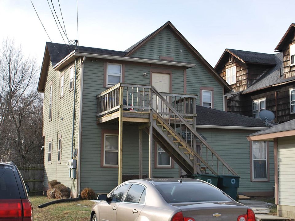 2nd image of 710 E Jackson St