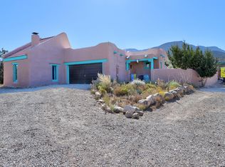 42 Quail Meadow Rd, Placitas, NM 87043