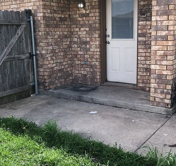 1409 Nicholas Cir #B — Photo 21