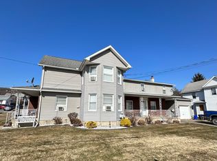 902 Lincoln Ave, Olyphant, PA 18447