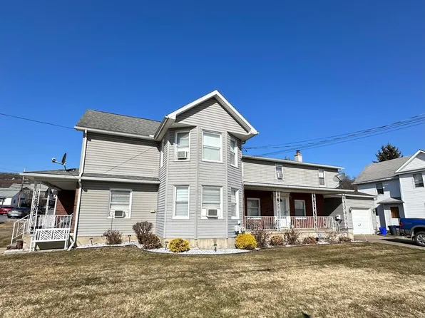 902 Lincoln Ave, Olyphant, PA 18447