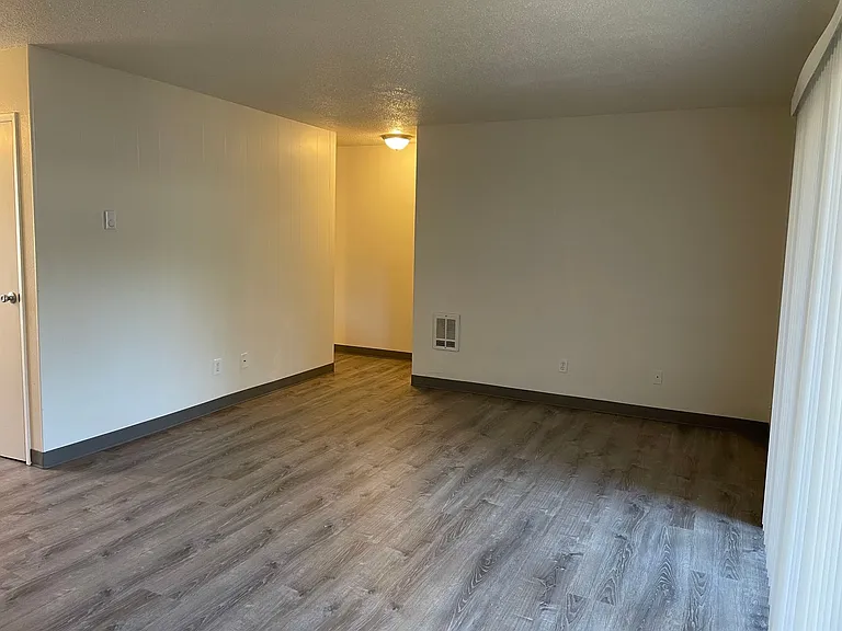 S815 - Star Apartments — Photo 50