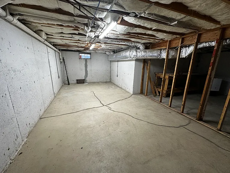 487 Carpenter Ln — Photo 24