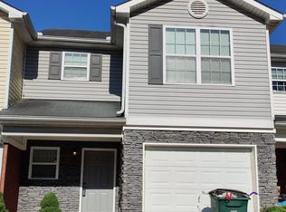 102 Avalon Dr, Calhoun, GA 30701