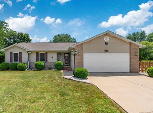 1044 Miller St, Clinton, IN 47842