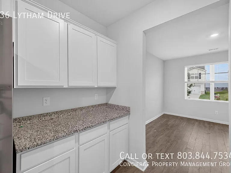 536 Lytham Dr — Photo 5
