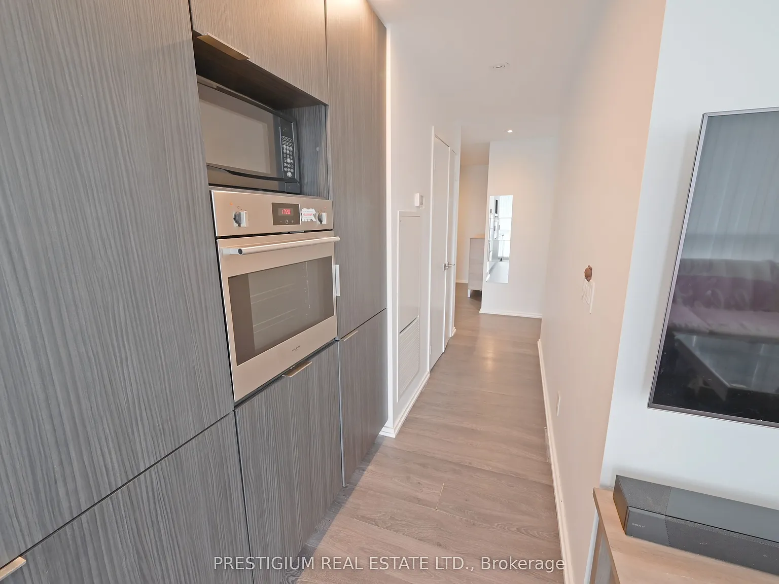 3 bed, $3,200 — Photo 4
