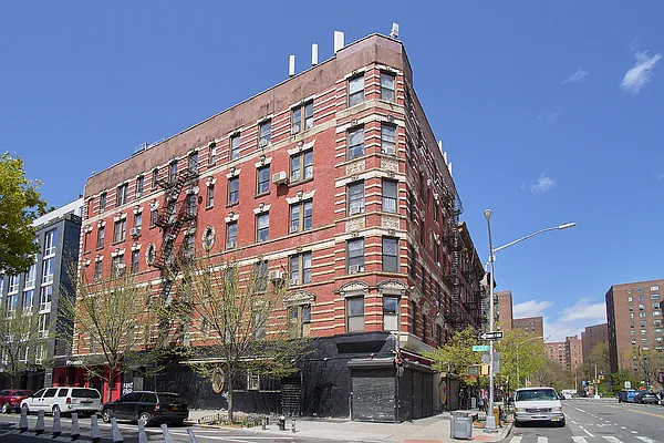 Rented by Keller Williams NYC | media 13