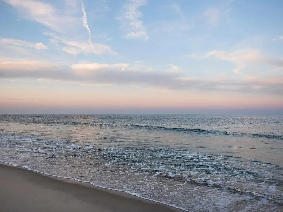 Ocean Ave